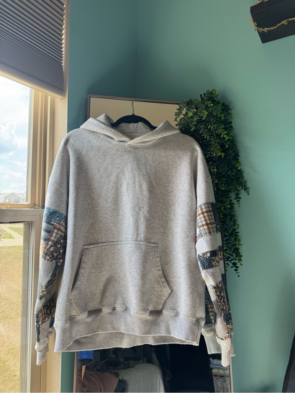 Abercrombie & Fitch Light Gray Patchwork Hoodie